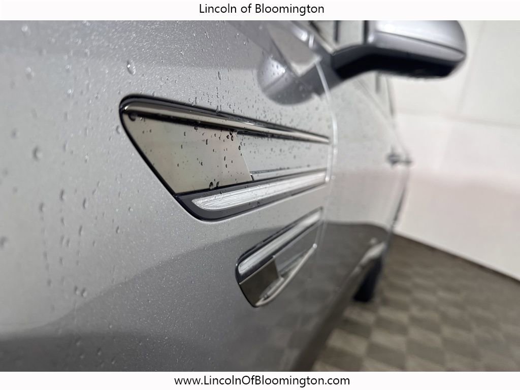 Used 2025 Genesis GV80 3.5T e-SC image 17