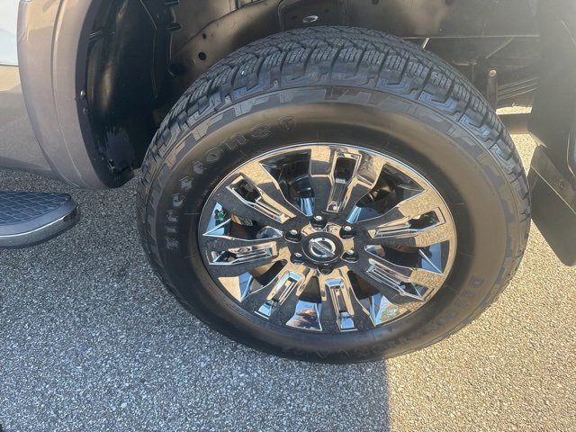 Used 2019 Nissan Titan Platinum Reserve image 21