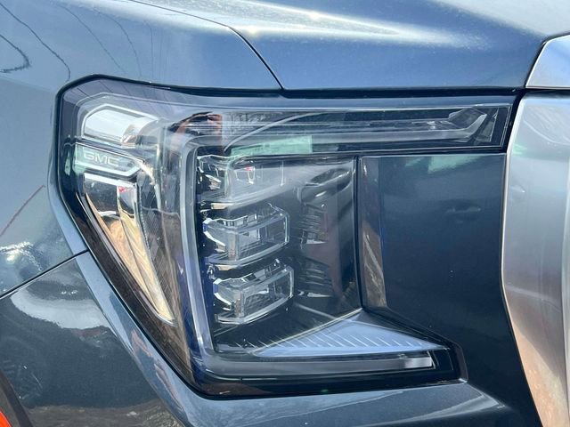 Used 2021 GMC Yukon XL Denali w/ Denali Ultimate Package image 8