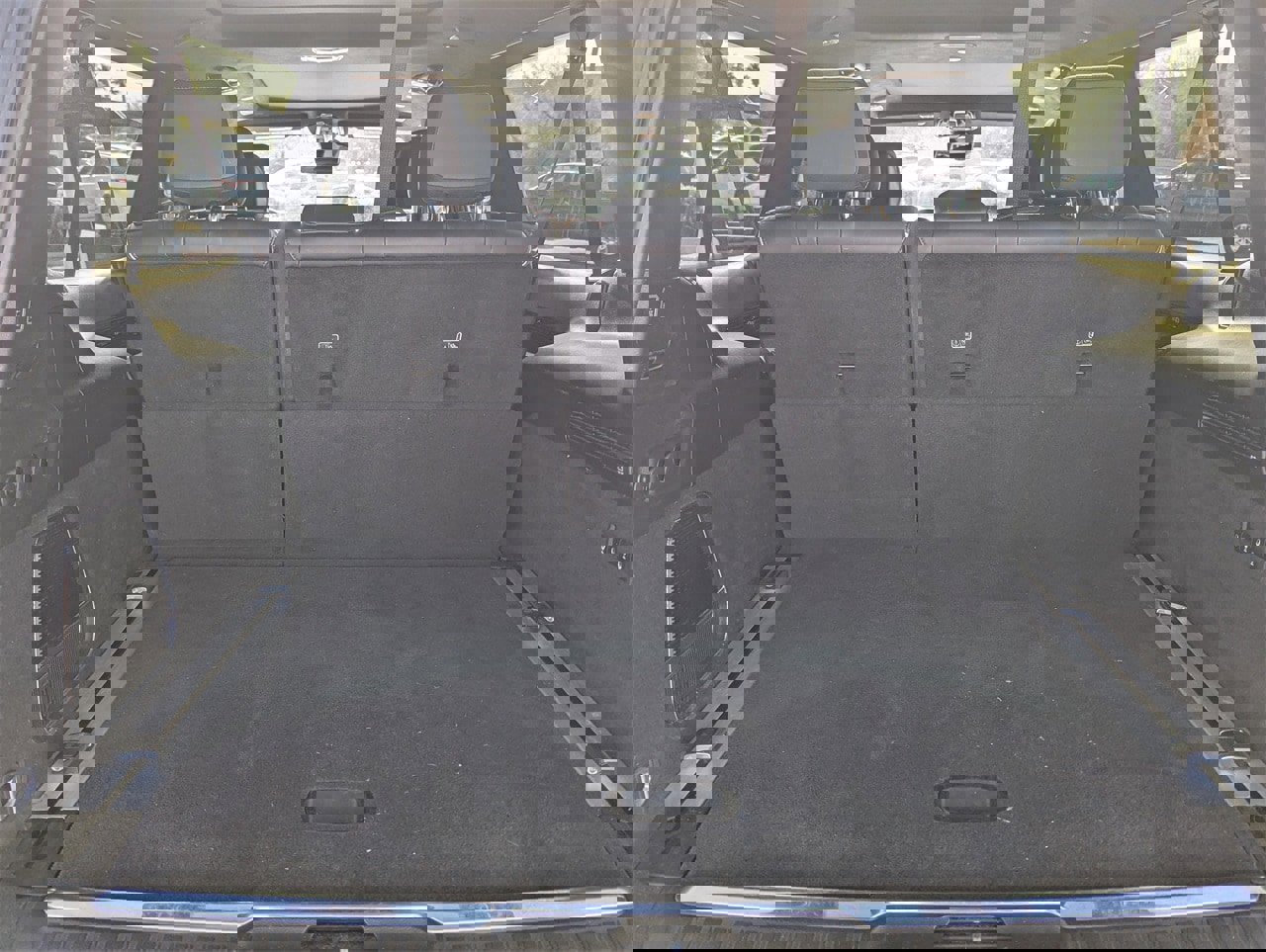 Used 2024 Jeep Grand Wagoneer L Series III image 12