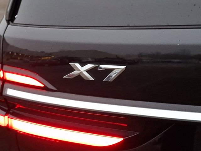 Used 2025 BMW X7 xDrive40i image 34