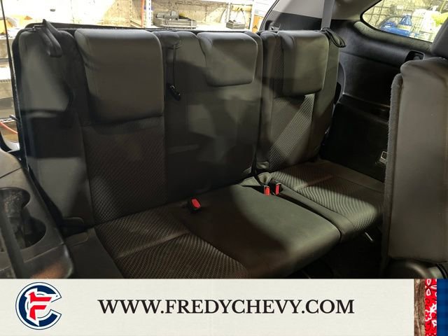 Used 2017 Toyota Highlander LE image 36