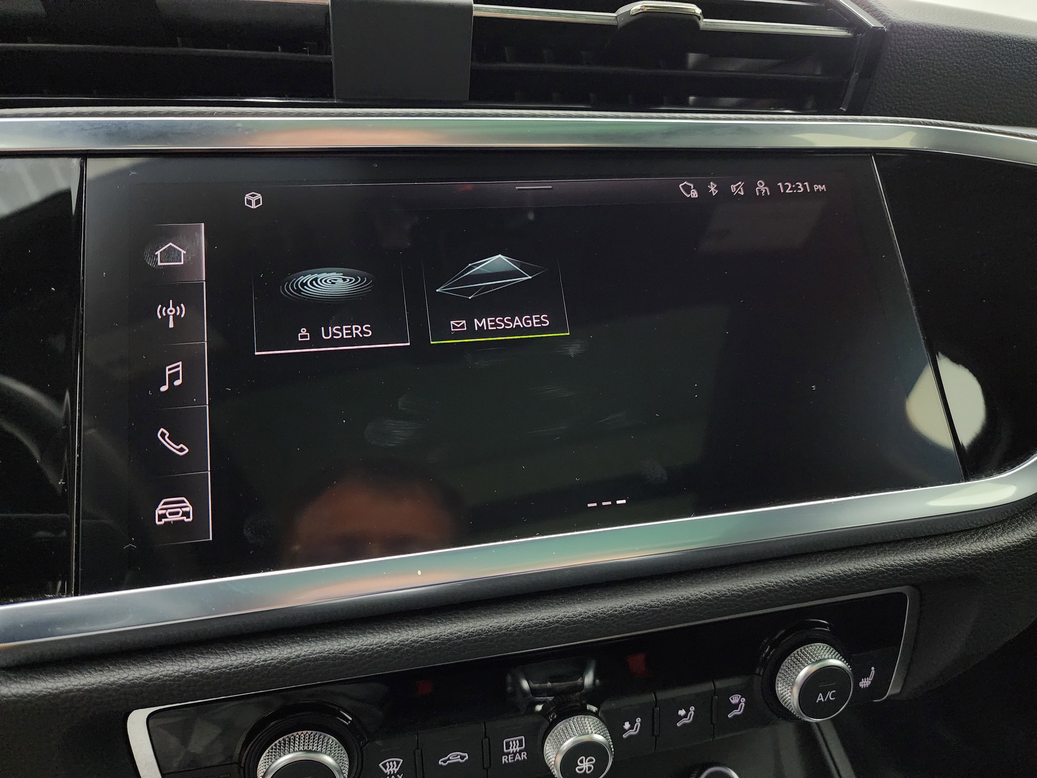 Used 2024 Audi Q3 2.0T Premium image 45