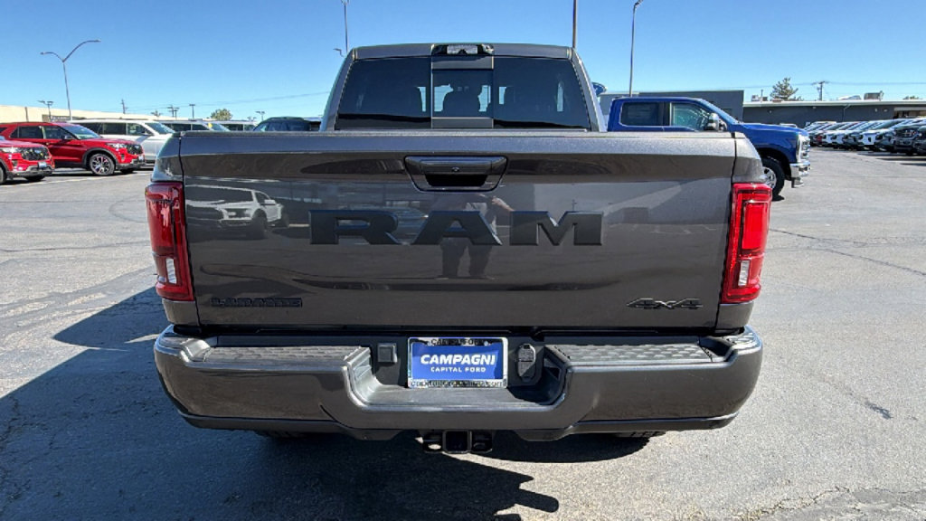 Used 2025 RAM 2500 Laramie AWD/4WD image 4