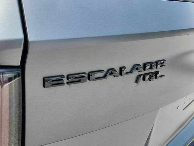 New 2026 Cadillac Escalade IQL Sport 2 w/ LPO, ONYX Package AWD/4WD image 18