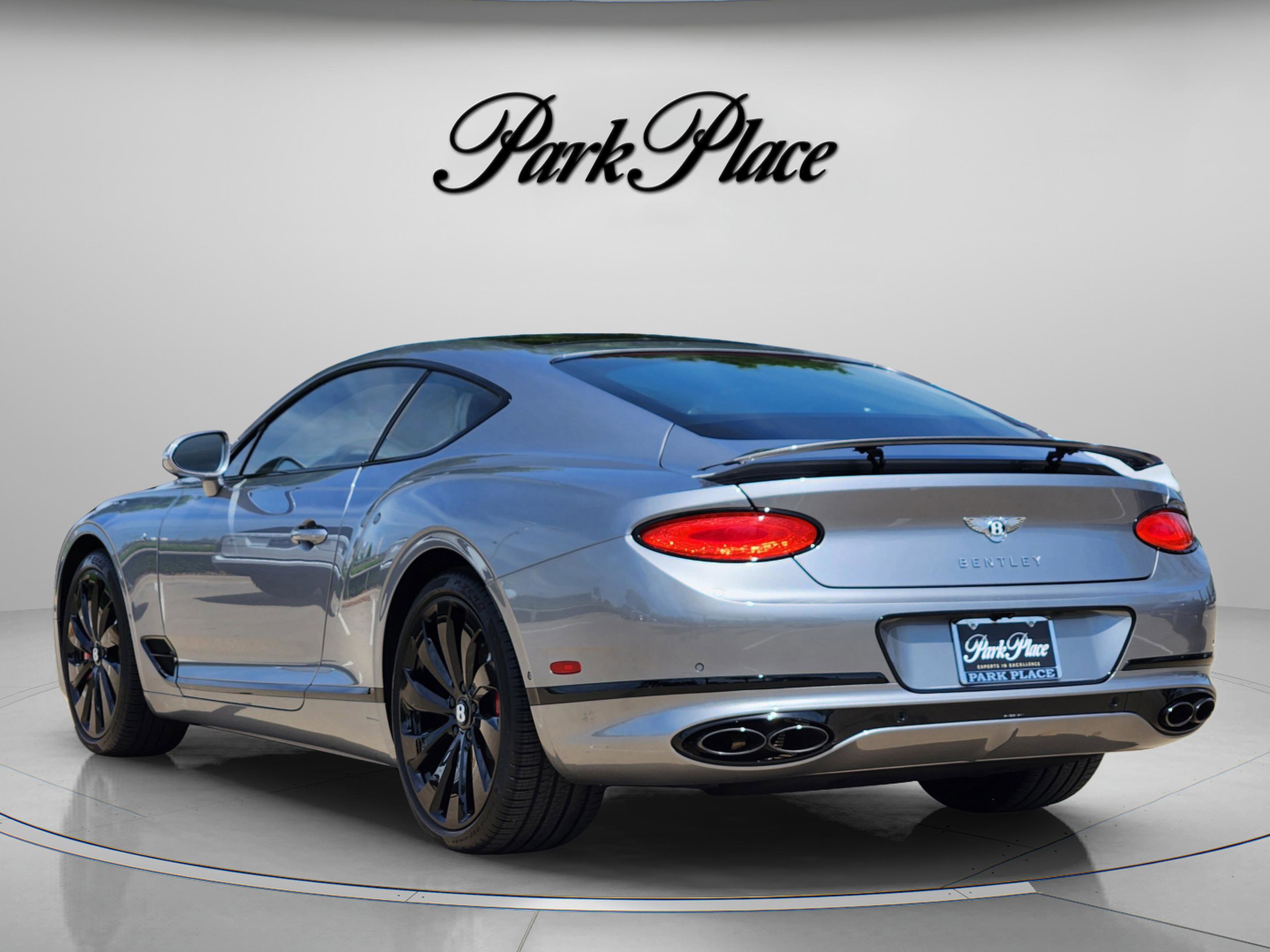 Used 2024 Bentley Continental GT image 6