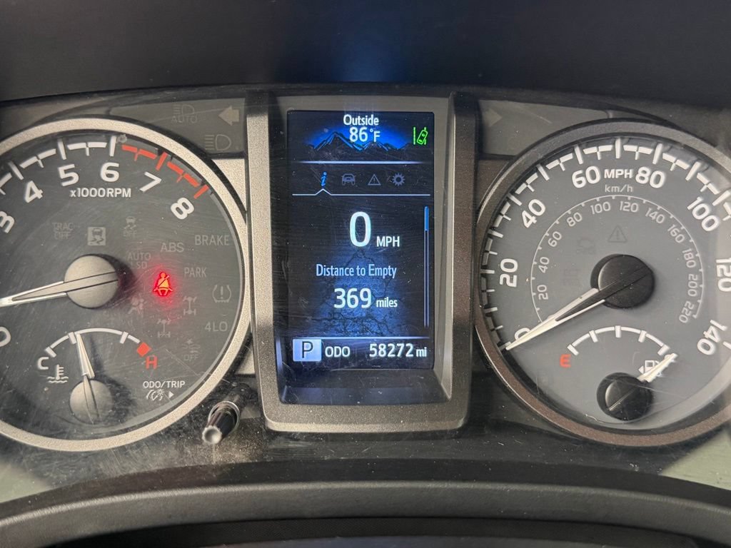 Used 2021 Toyota Tacoma TRD Sport w/ Technology Package RWD image 28