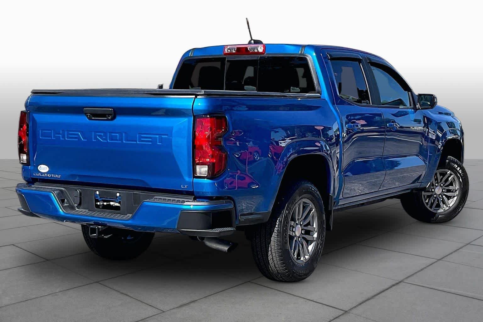Used 2023 Chevrolet Colorado LT w/ LT Convenience Package RWD image 13