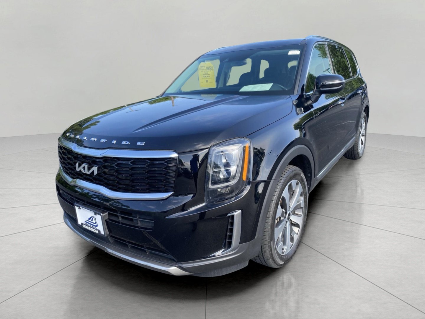 Used 2022 Kia Telluride EX w/ EX Premium Package FWD image 8