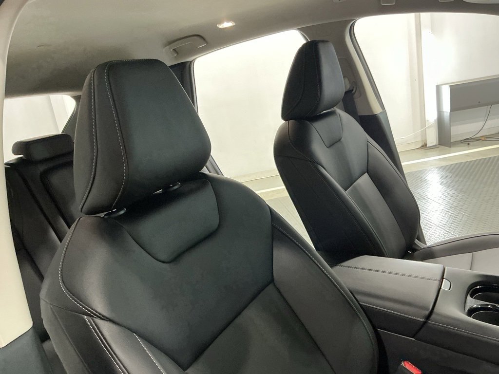Used 2025 Nissan Murano SV image 23