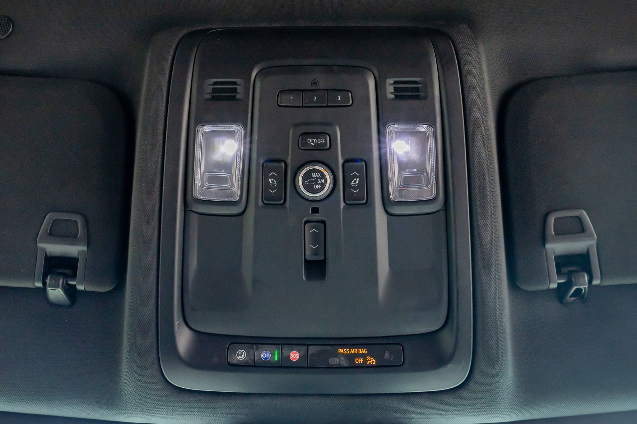 Used 2024 Chevrolet Suburban High Country image 29