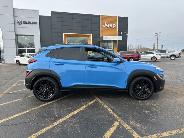 Used 2022 Hyundai Kona SEL w/ Convenience Package image 3