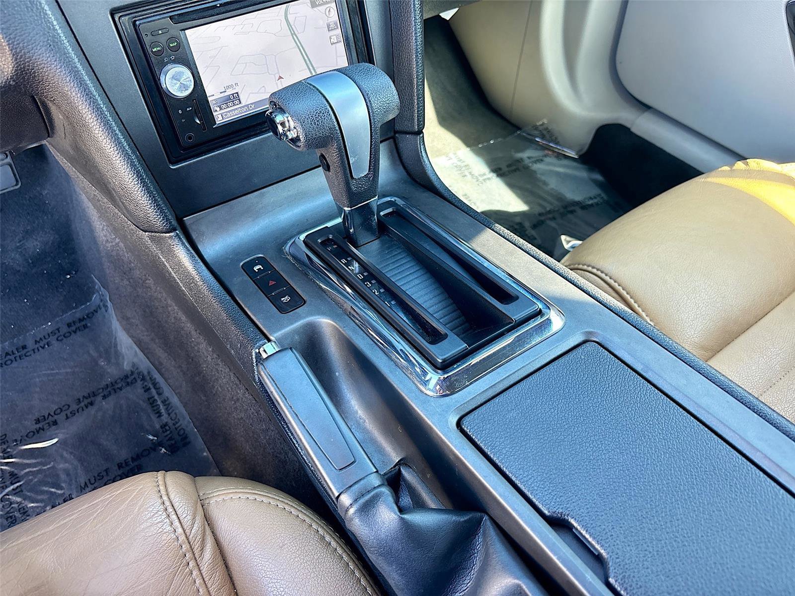 Used 2011 Ford Mustang Convertible w/ Security Pkg image 17