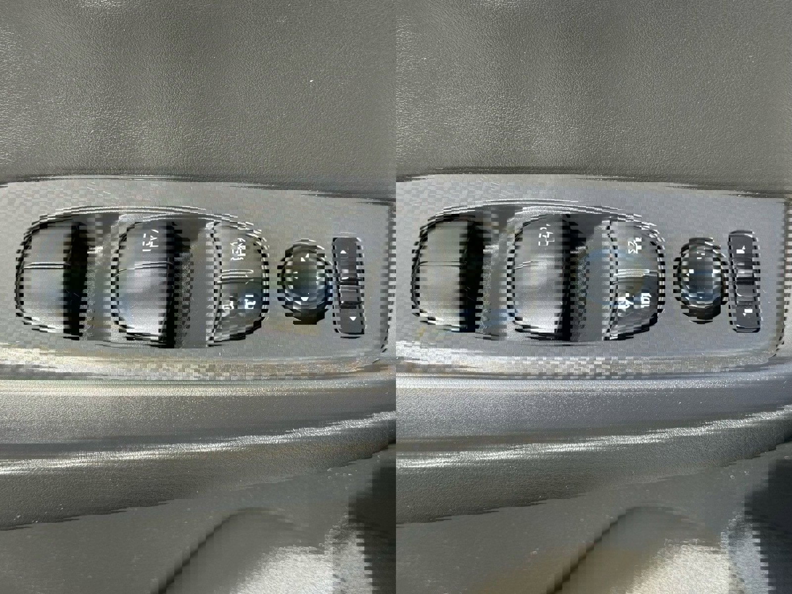 Used 2024 Nissan Sentra SV image 20