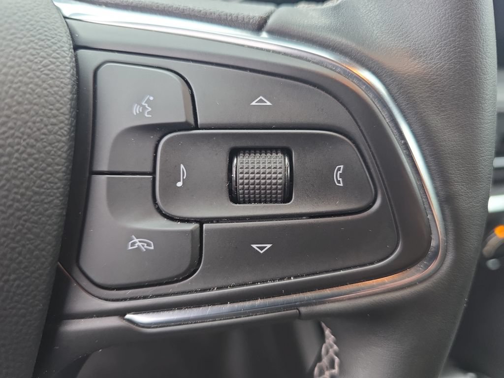 Certified 2024 Buick Encore GX Preferred w/ Comfort Package FWD image 19