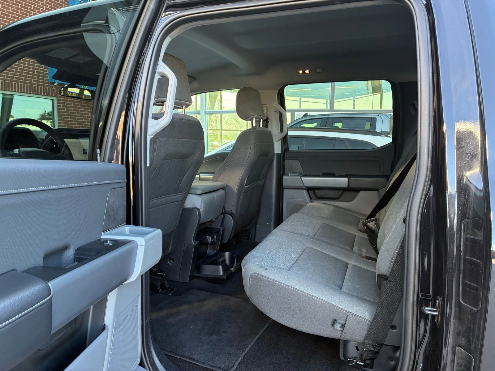 Used 2025 Ford F150 XLT w/ Equipment Group 301A Standard image 4