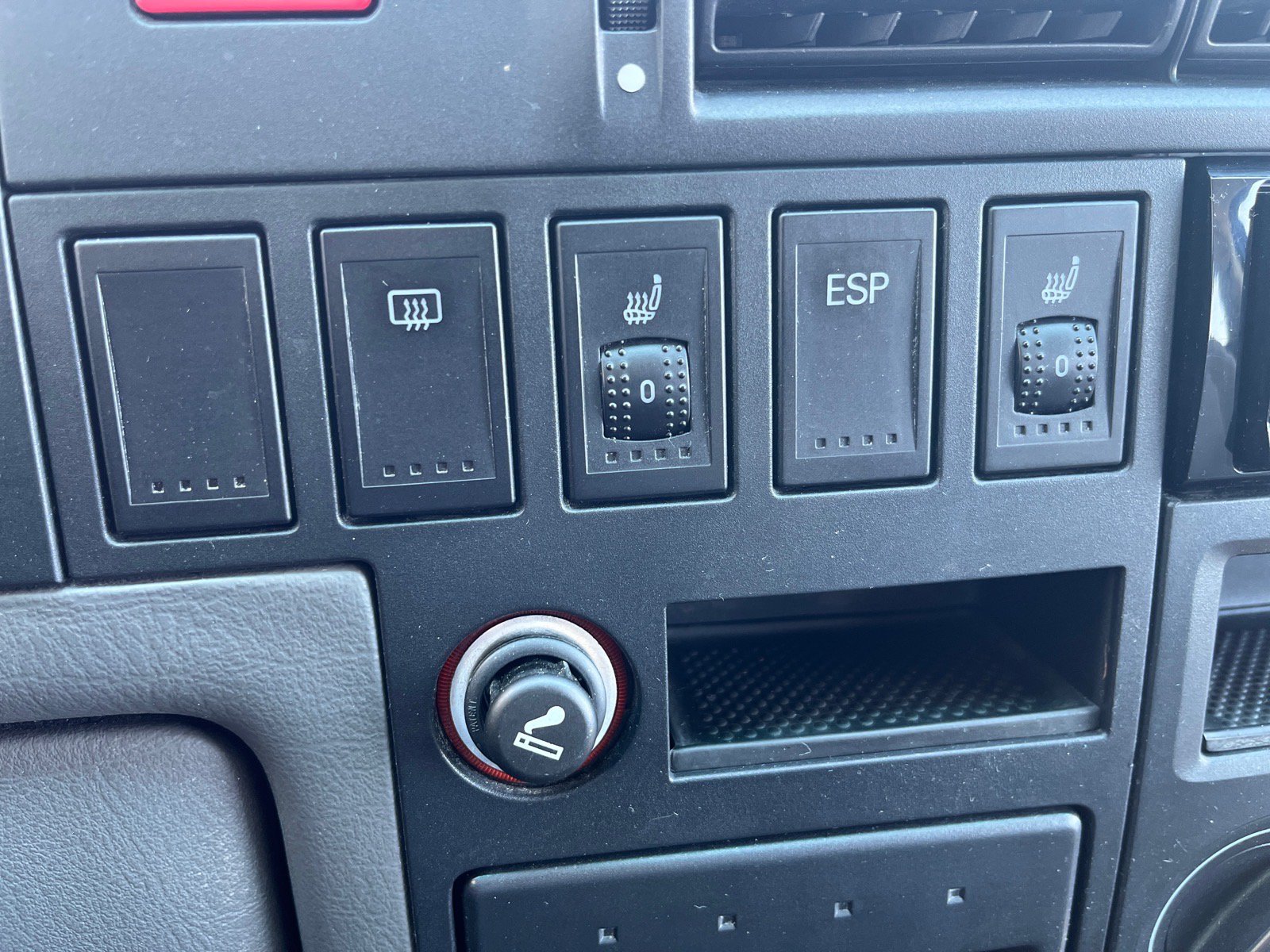 Used 2003 Volkswagen Eurovan MV FWD image 19