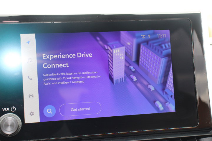 Certified 2025 Toyota RAV4 XLE w/ Convenience Package image 27