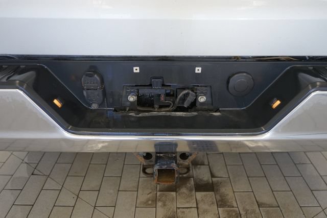 Used 2019 GMC Sierra 1500 SLE w/ SLE Value Package AWD/4WD image 13