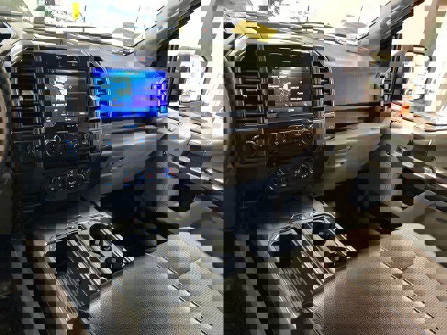 Used 2020 Ford F150 XLT w/ Equipment Group 302A Luxury image 12