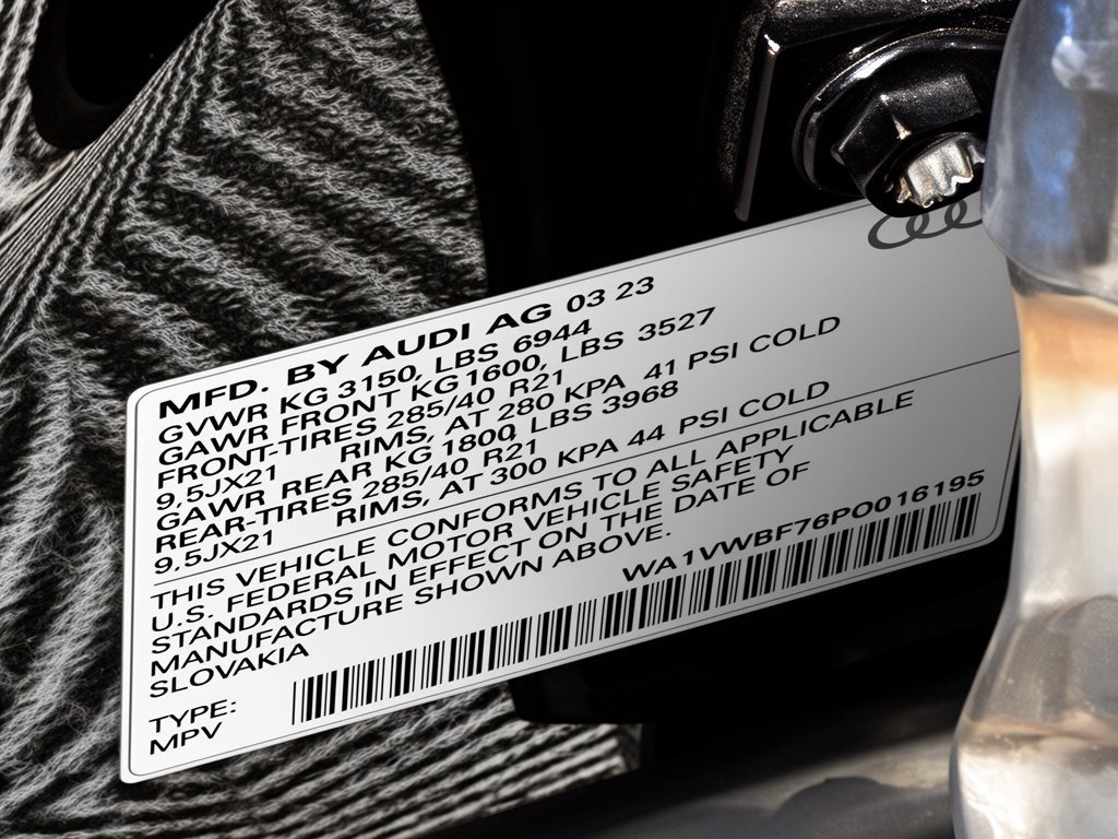 Used 2023 Audi SQ7 Prestige w/ Prestige Package AWD/4WD image 35
