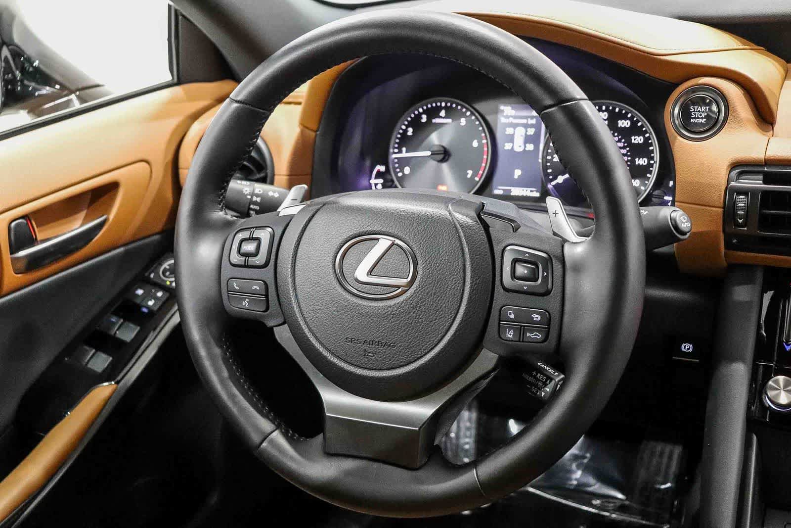 Used 2023 Lexus IS 300 w/ Comfort Package RWD image 16