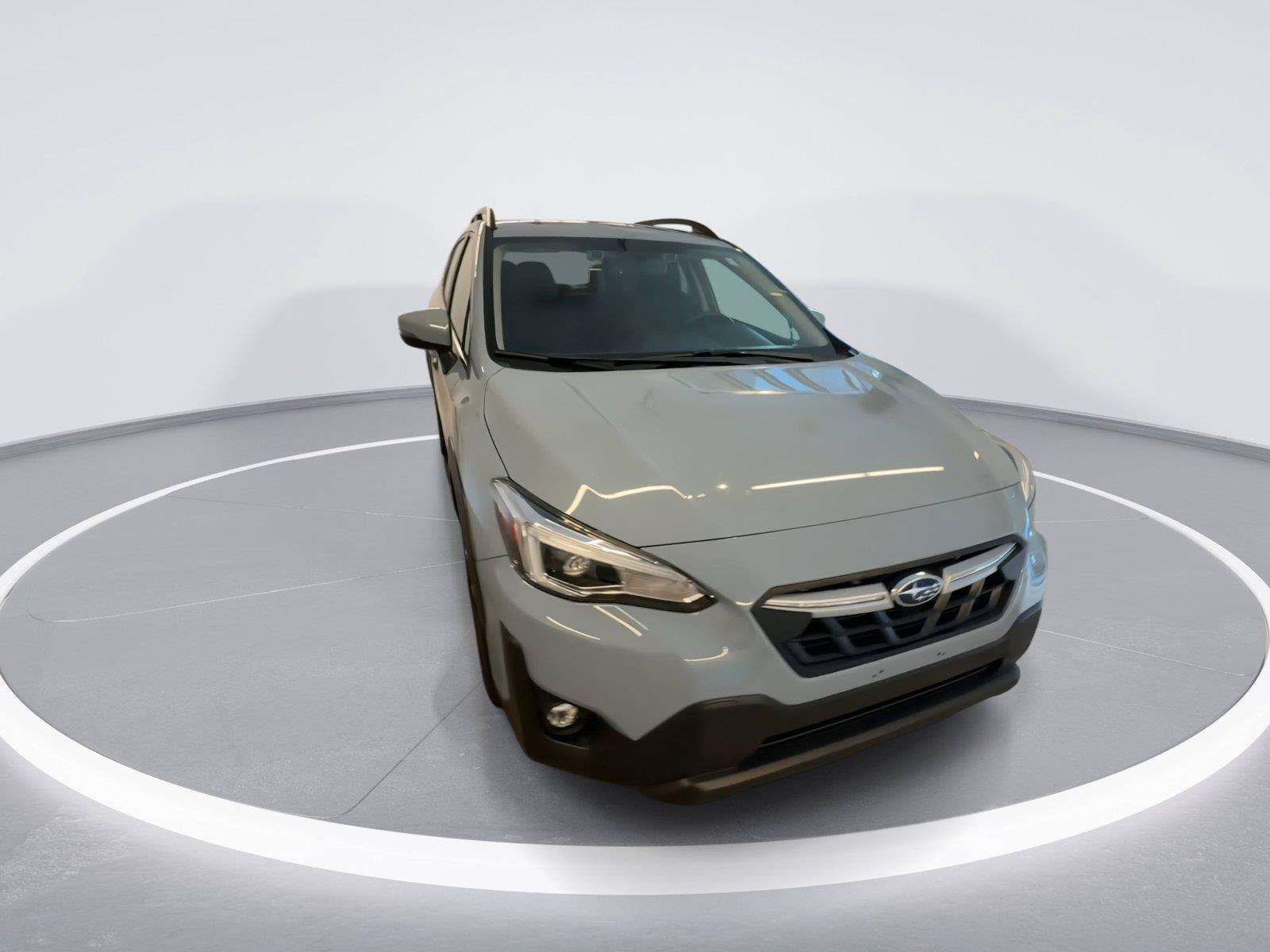 Used 2021 Subaru Crosstrek 2.5i Limited w/ Moonroof Package 2 AWD/4WD image 3