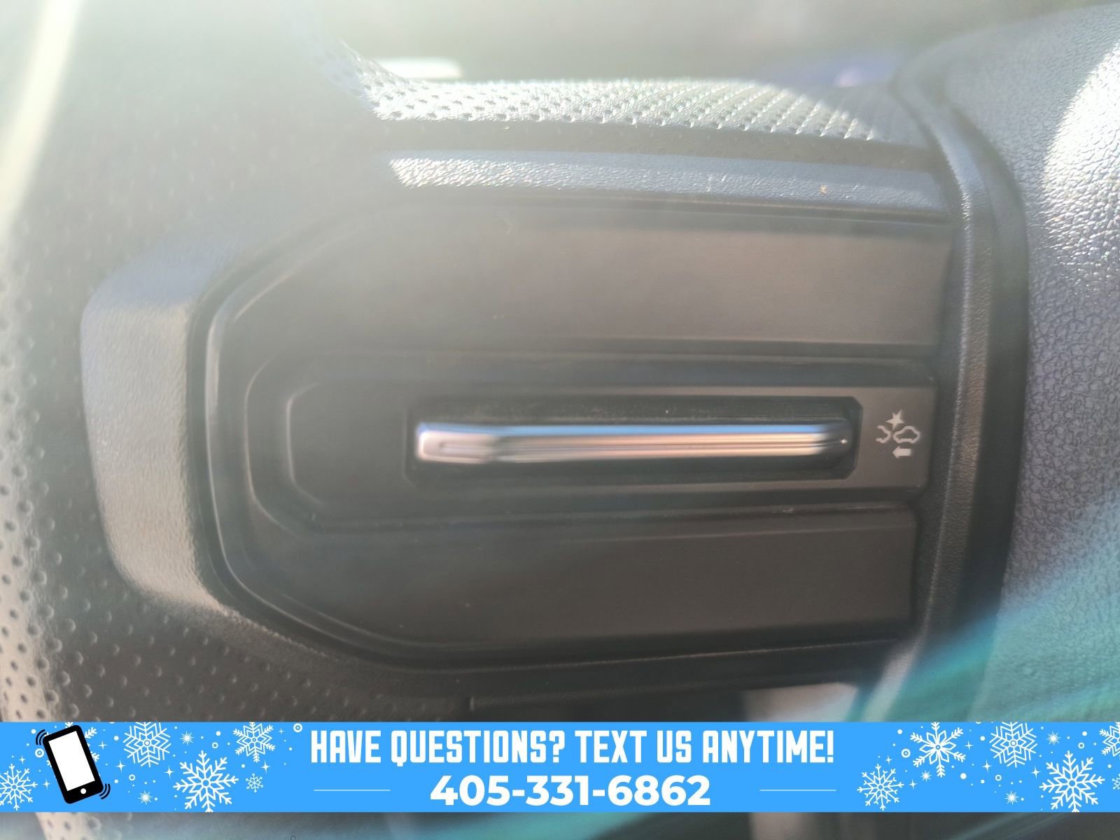 Used 2024 Chevrolet Colorado W/T image 24