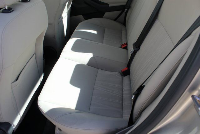 Used 2016 Ford Focus SE image 18