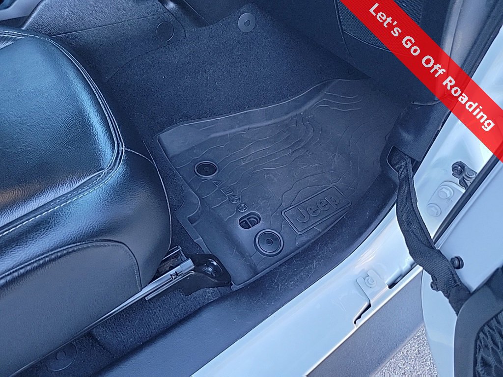 Used 2020 Jeep Gladiator Overland image 42