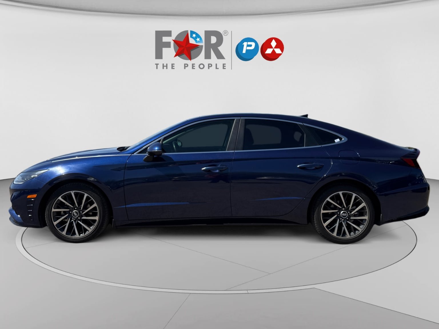 Used 2022 Hyundai Sonata Limited FWD image 2