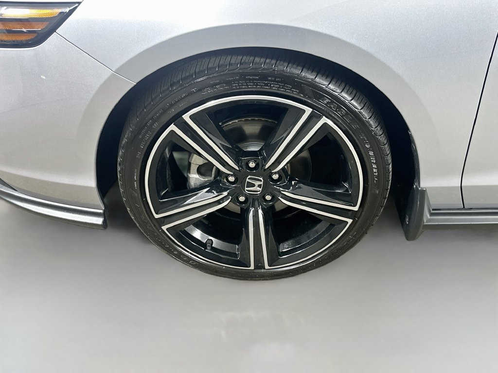 Used 2026 Honda Accord SE image 8