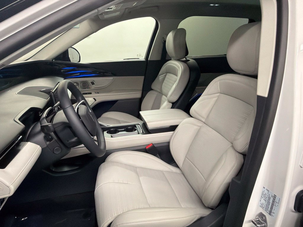 New 2026 Lincoln Nautilus Reserve AWD/4WD image 30