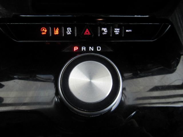 Used 2024 Jeep Wagoneer Series II w/ Flexible Seating Group image 55