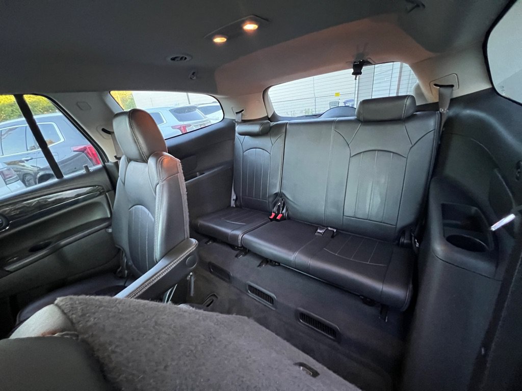 Used 2014 Buick Enclave Leather AWD/4WD image 12