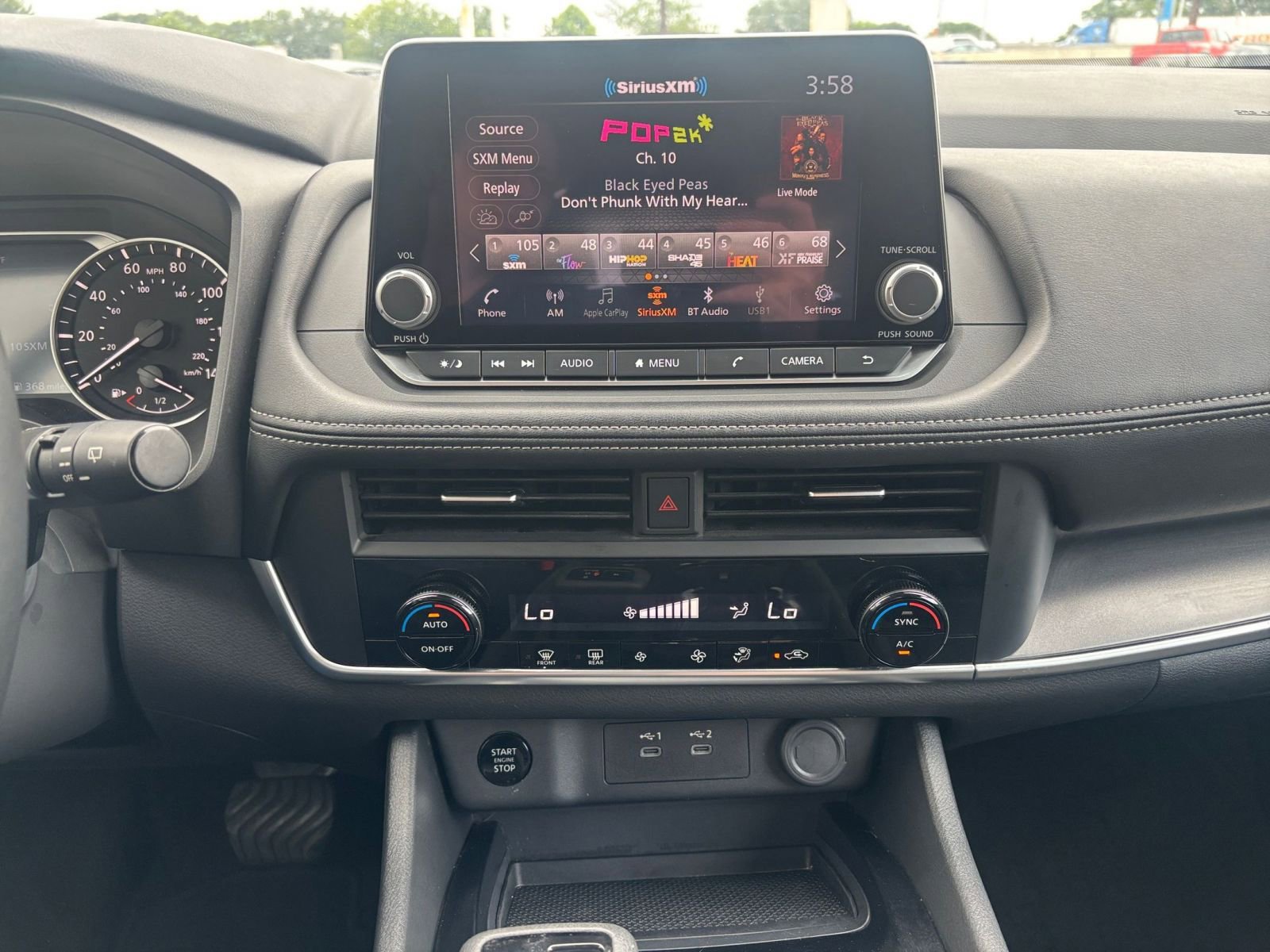 Used 2025 Nissan Rogue SV FWD image 17