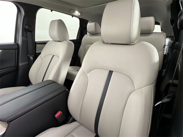 Used 2025 MAZDA CX-90 Plug-In Hybrid w/Premium Sport image 13