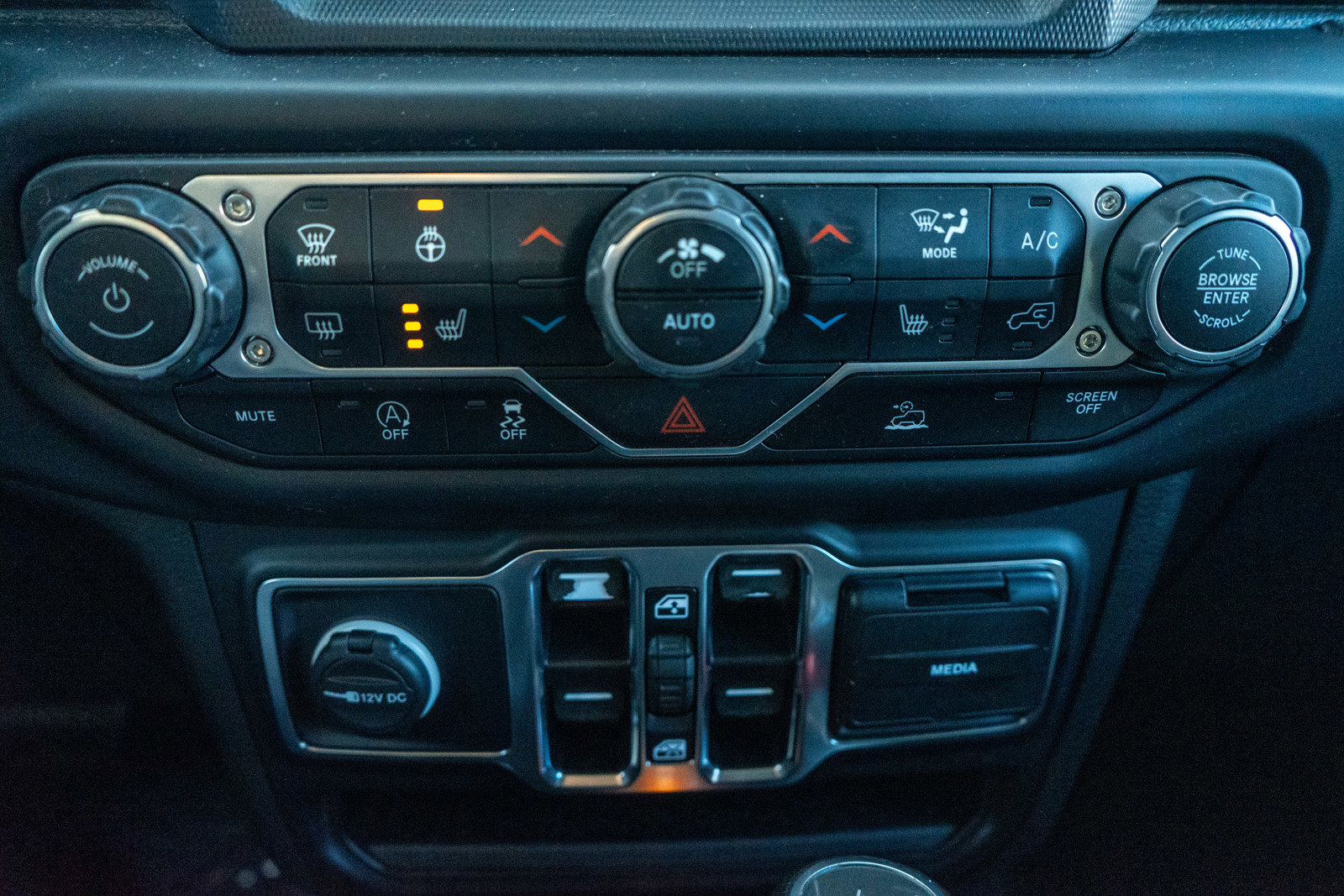 Used 2021 Jeep Wrangler Unlimited Sport image 19