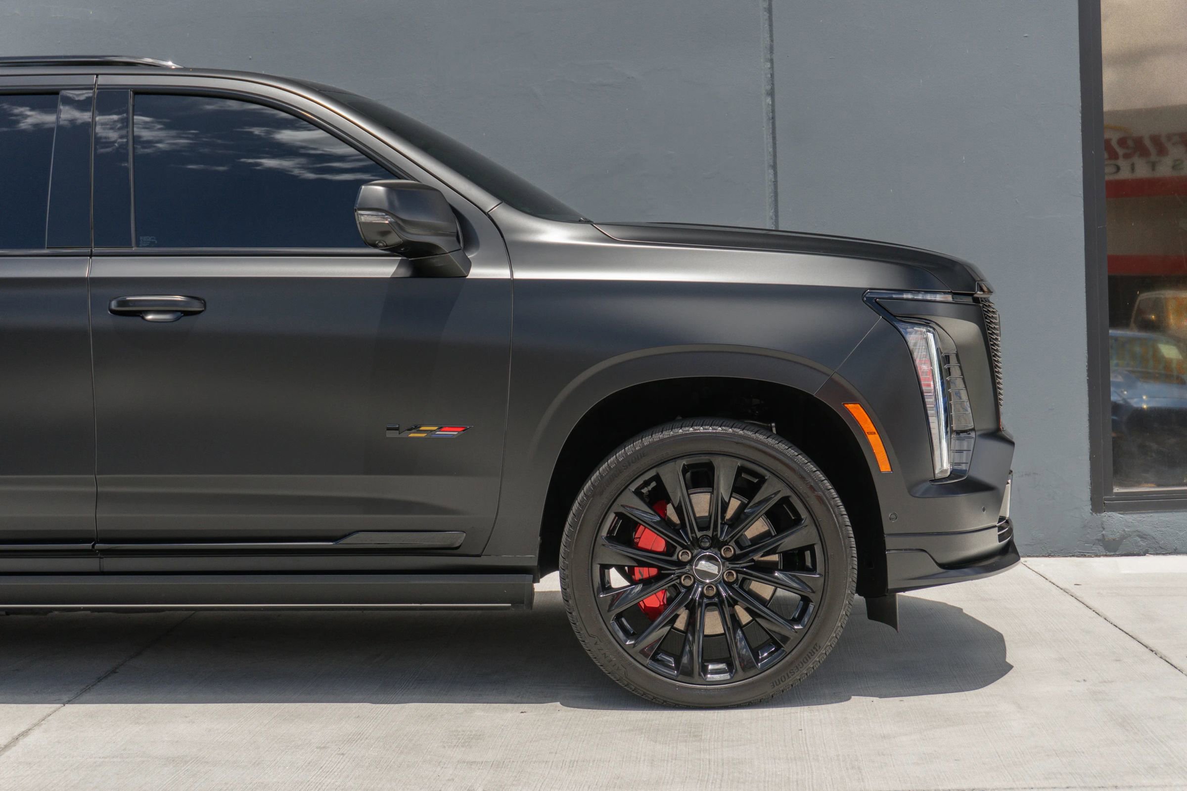 Used 2026 Cadillac Escalade V AWD/4WD image 38