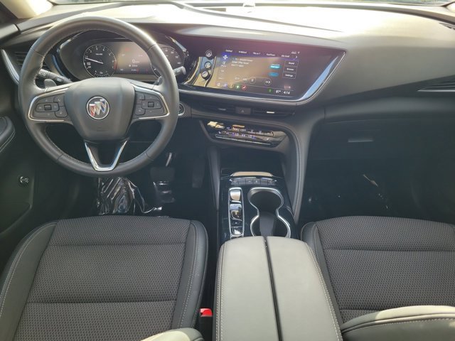 Used 2022 Buick Envision Preferred image 2