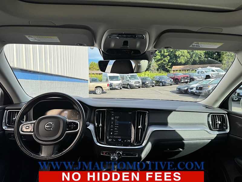 Used 2020 Volvo S60 T6 Momentum w/ Premium Package AWD/4WD image 12