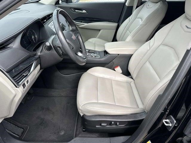 Certified 2023 Cadillac XT4 Premium Luxury w/ Cold Weather Package AWD/4WD image 14
