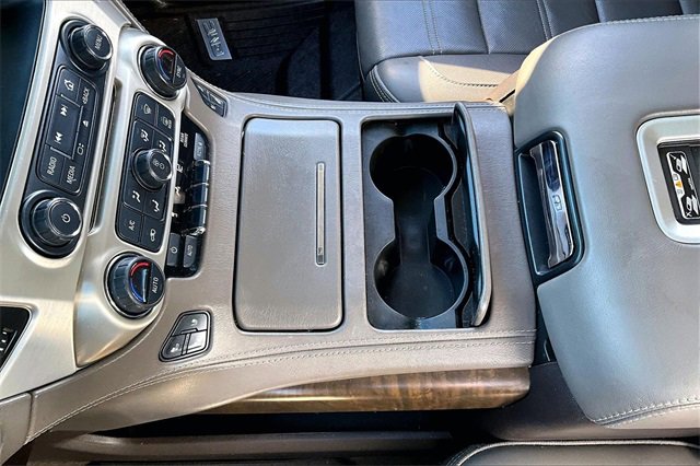 Used 2018 GMC Yukon Denali w/ Open Road Package image 18