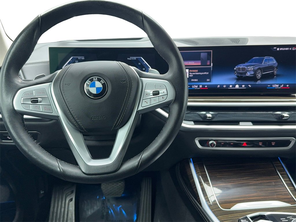 Used 2024 BMW X7 xDrive40i image 18