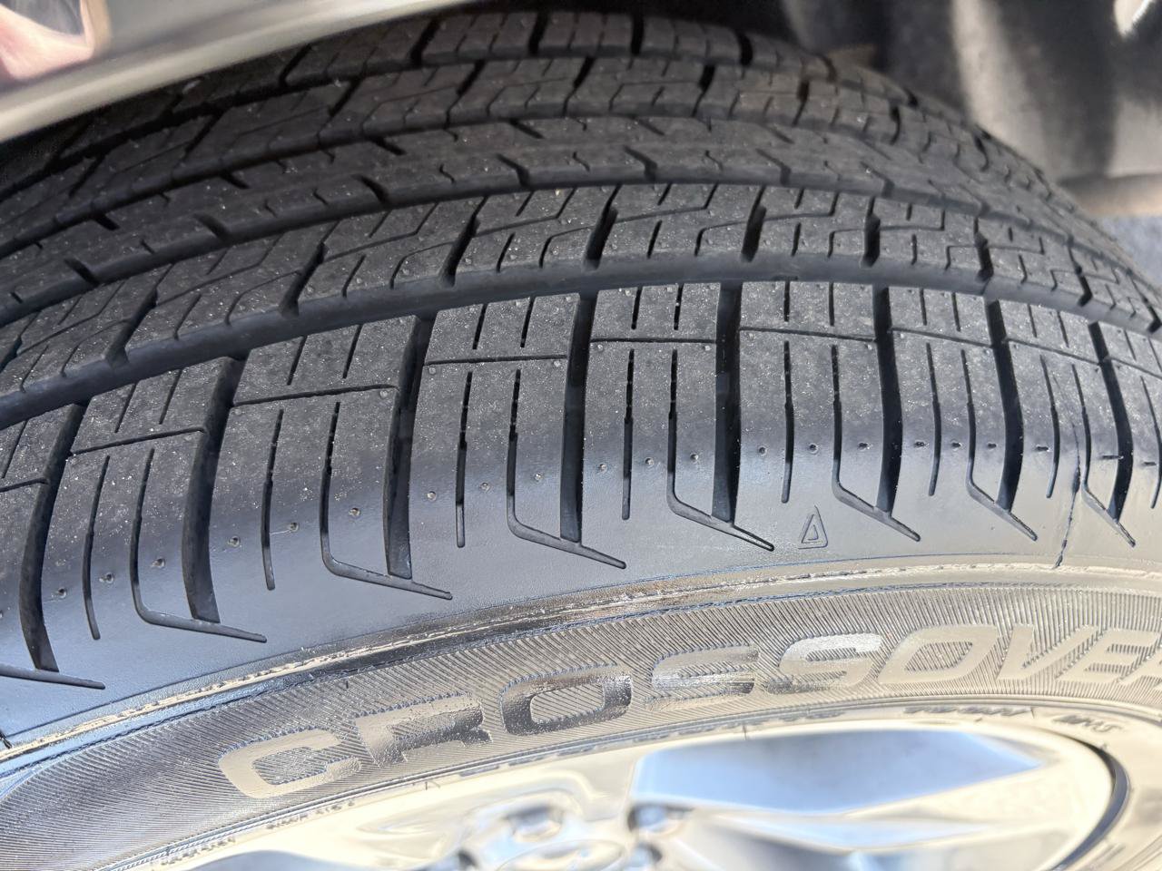 Used 2016 Dodge Challenger SXT RWD image 6