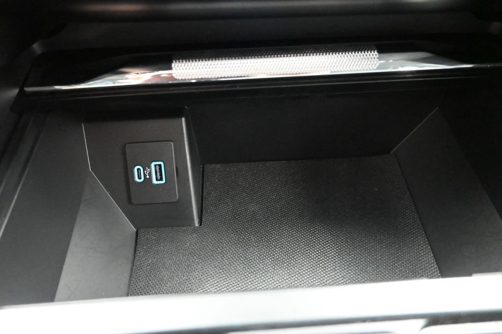 Used 2023 Ford F150 Lariat AWD/4WD image 22