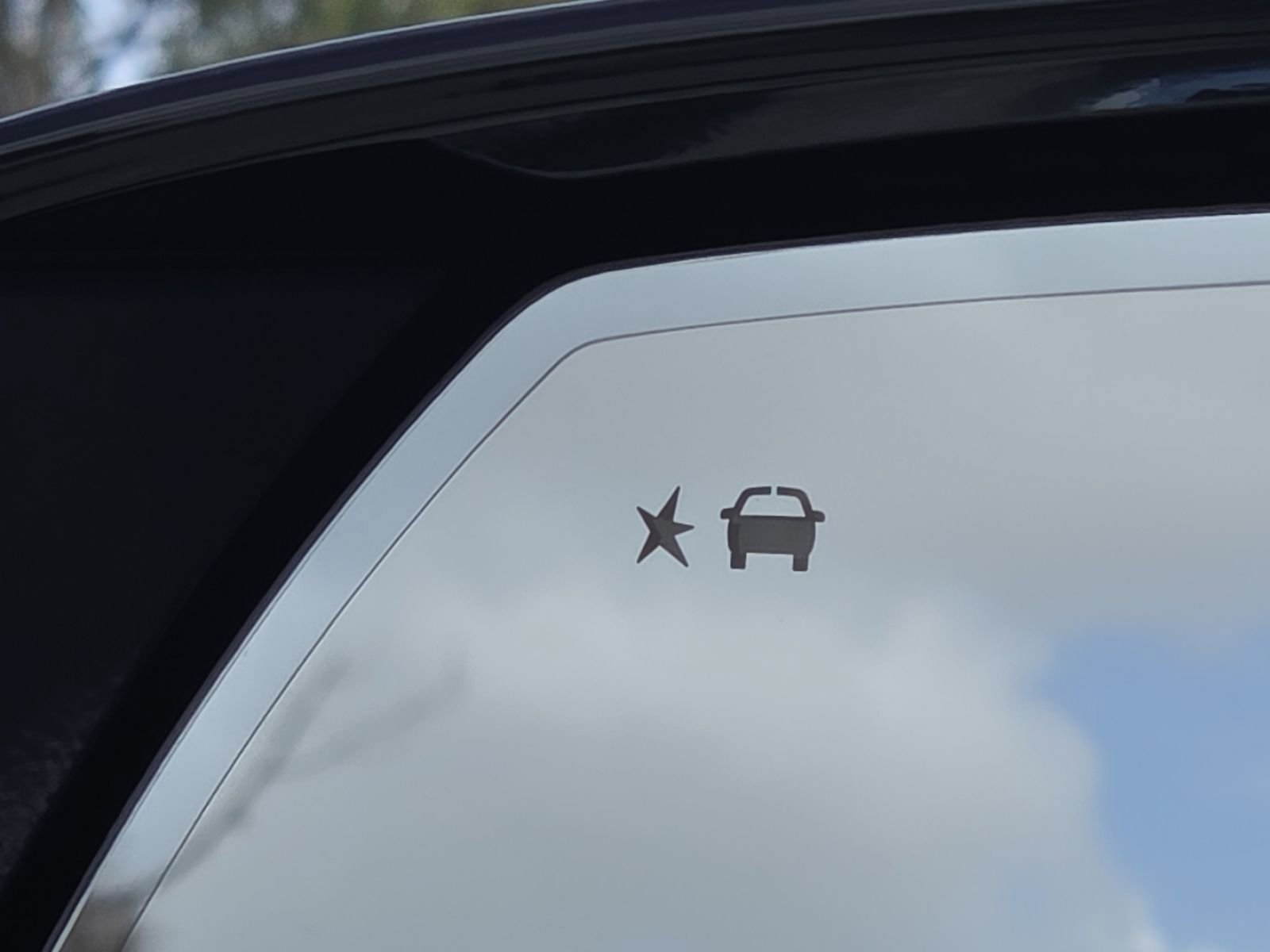 New 2026 GMC Yukon XL Elevation image 15