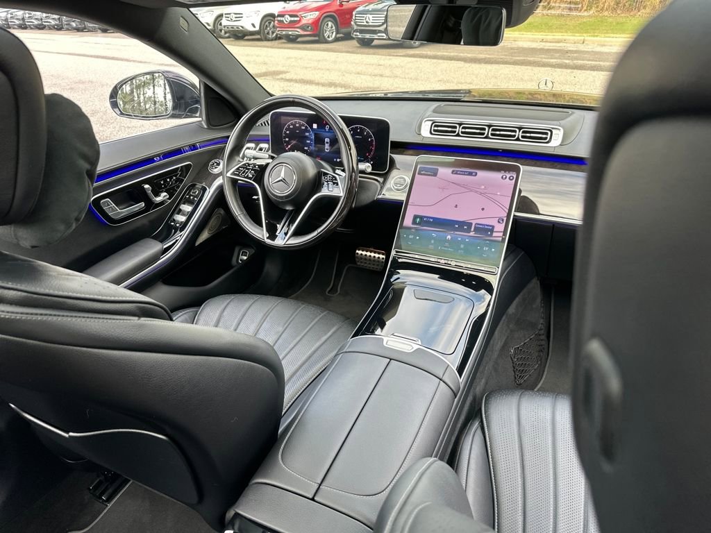 Certified 2022 Mercedes-Benz S 500 4MATIC w/ AMG Line Package image 35