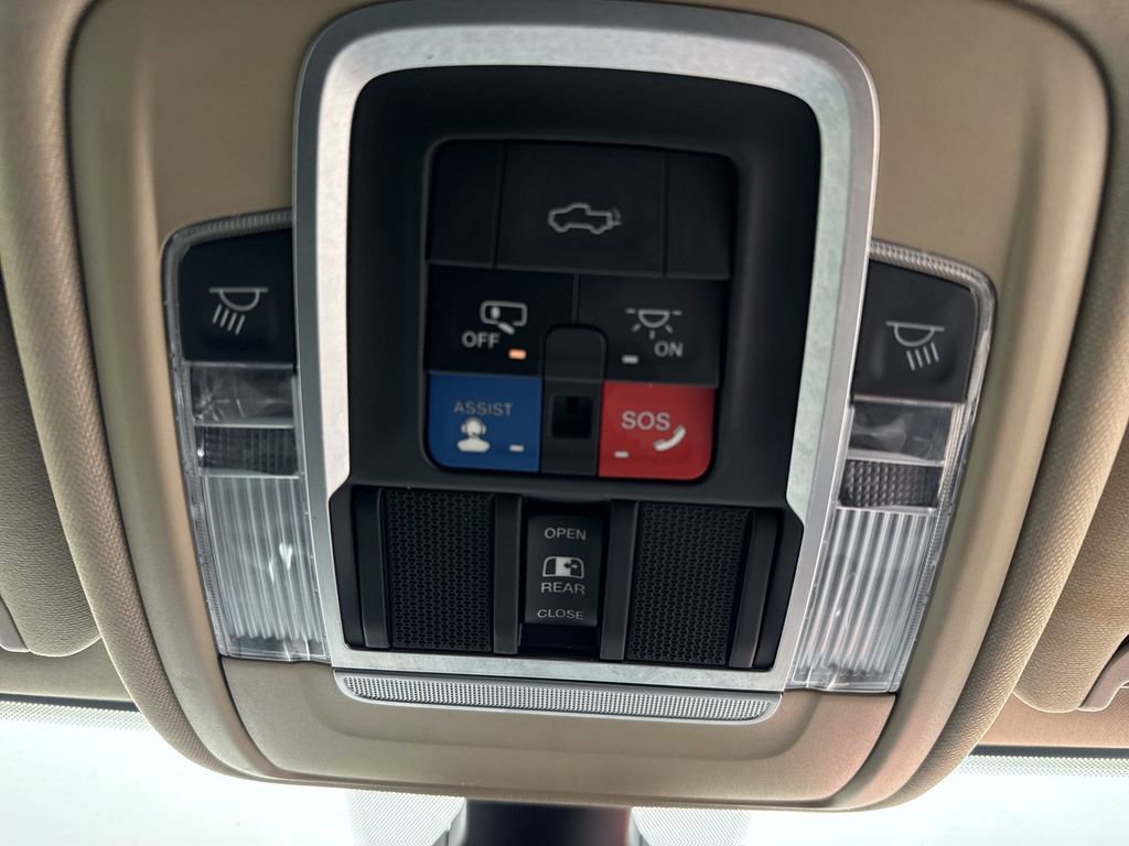 Used 2019 RAM 2500 Laramie image 24