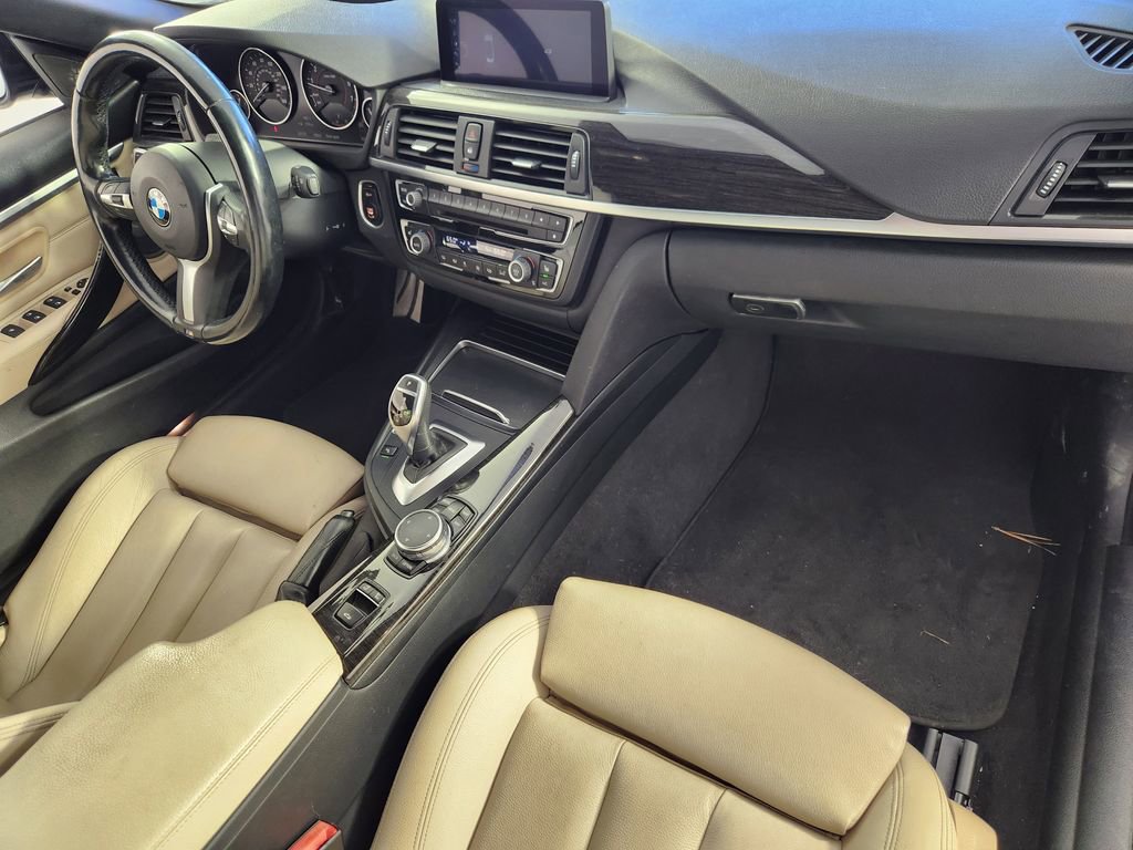 Used 2017 BMW 430i Convertible image 30